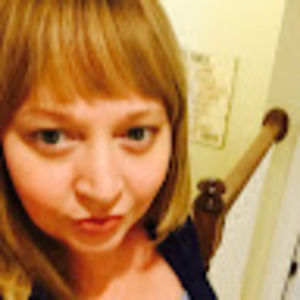 Meet your Posher, Holly